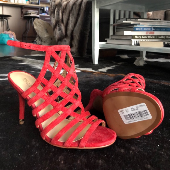 Michael Kors Shoes - SUPER SALE NWOT Michael Kors Trinity sandal